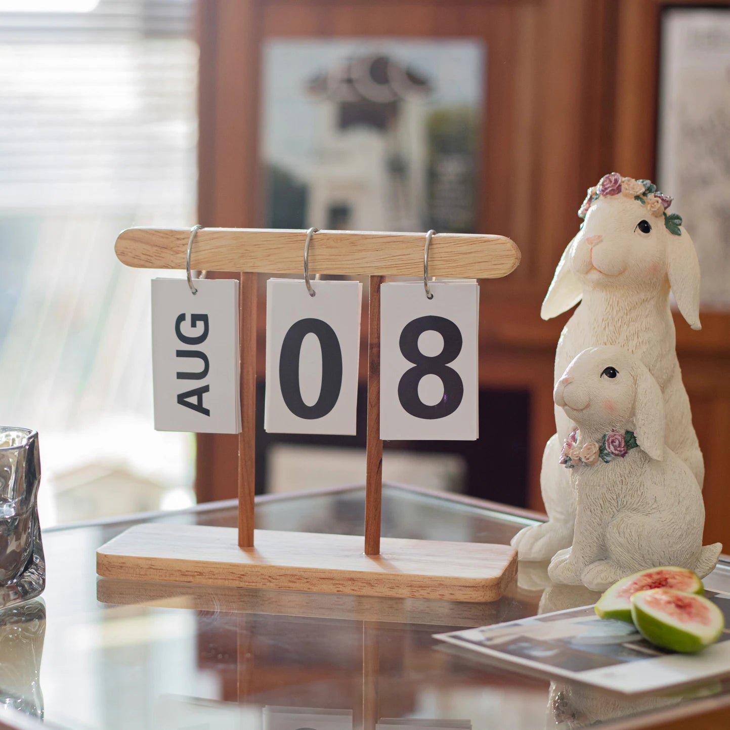Wooden Desk Calendar