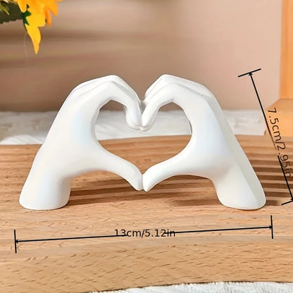 Resin Love Gesture Statues Sculptures